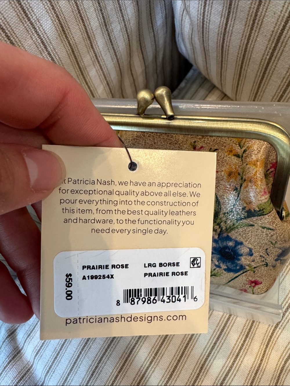 Patricia Nash prairie rose kisslock coin purse keychain NWT - Picture 2 of 5
